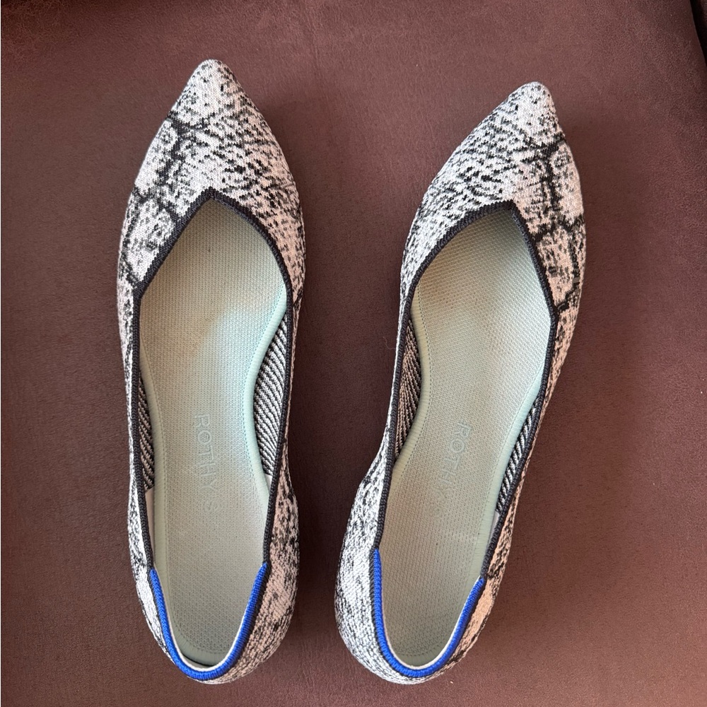 Rothy's Womens Pointed Toe Knit Flats - Black & White Snake Print
